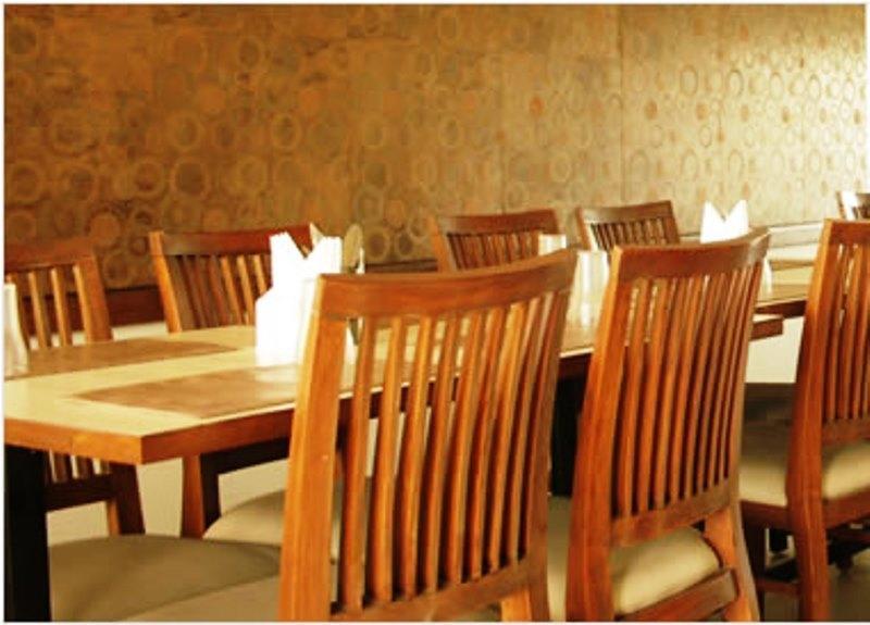 Hotel Dudawat Ahmedabad Eksteriør billede